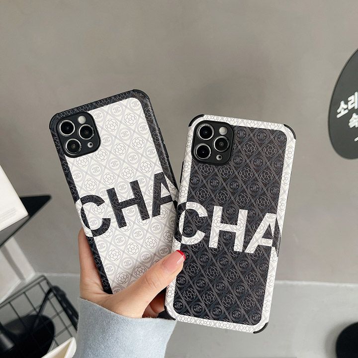 アイホン 15 スマホケースchanel シャネル