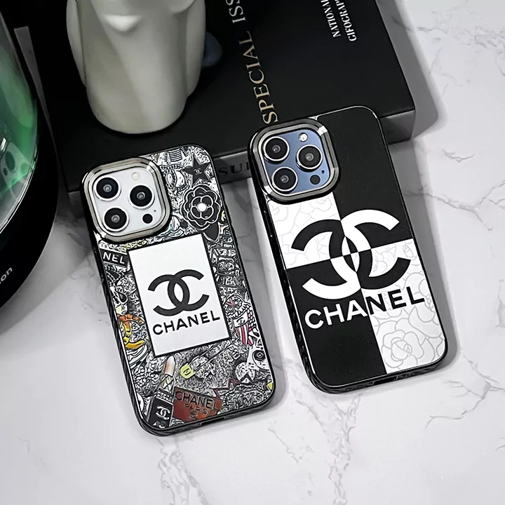 chanel 最新型 アイフォーン 14pro max スマホケース