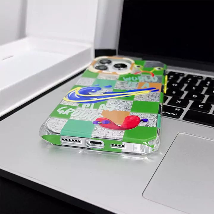 芸能人 シンプル風 コピーiphone16ケース 