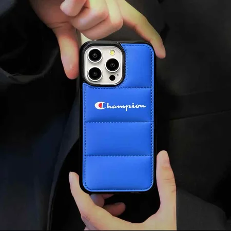 iphone17アイフォーン 16プラス champion 風 カバー  梅